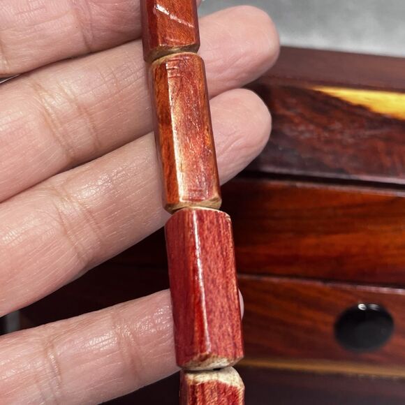 Vintage 70s Wooden Slat Shoulder Bag Small Size Two Tone Lined Snap Button Boho - Picture 9 of 15